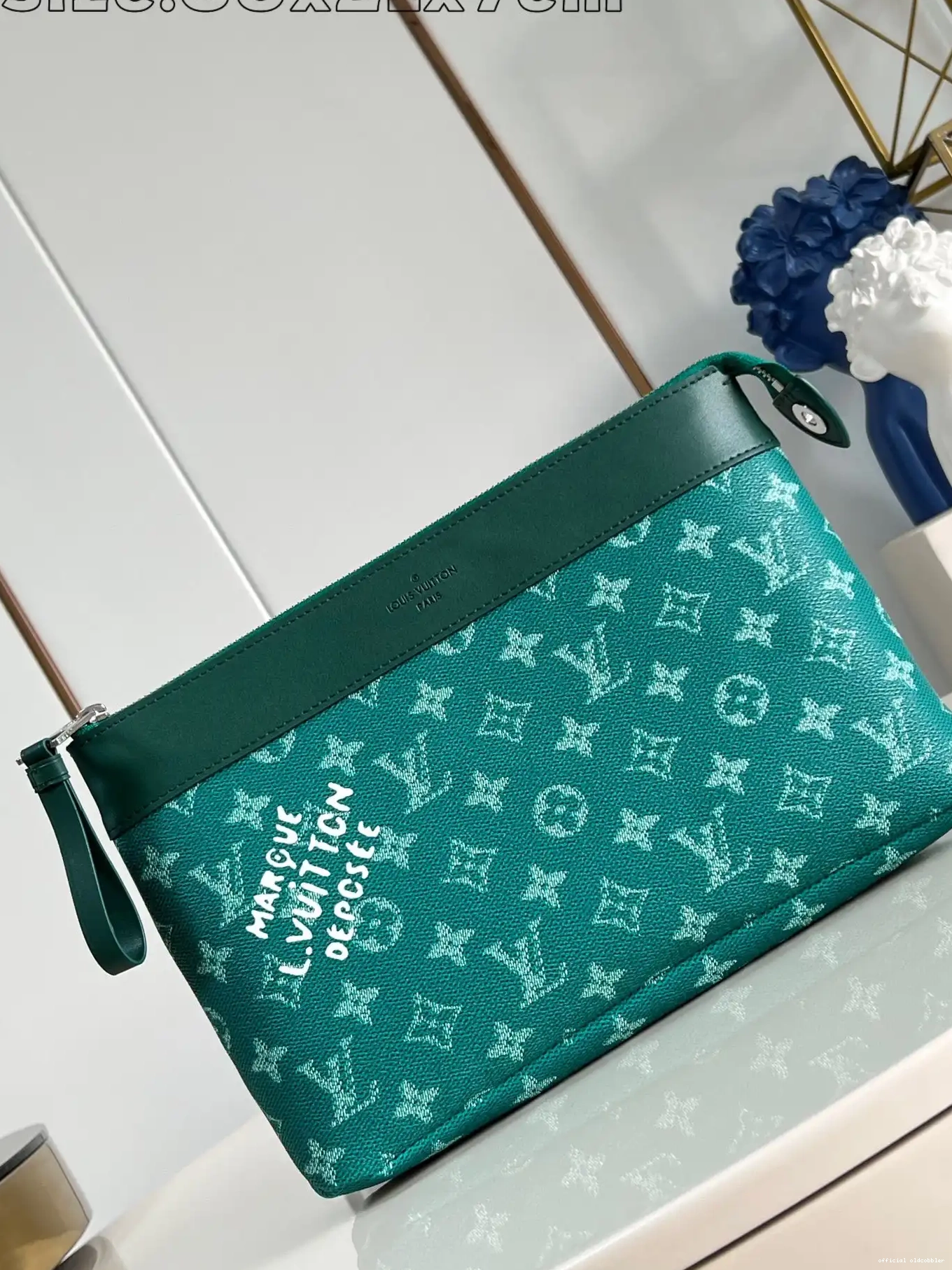 Official oldcobbler SOUPLE-30*21*7.5CM POCHETTE VOYAGE VUITTON LOUIS 0604
